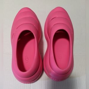 UGG Sport Yeah clogs